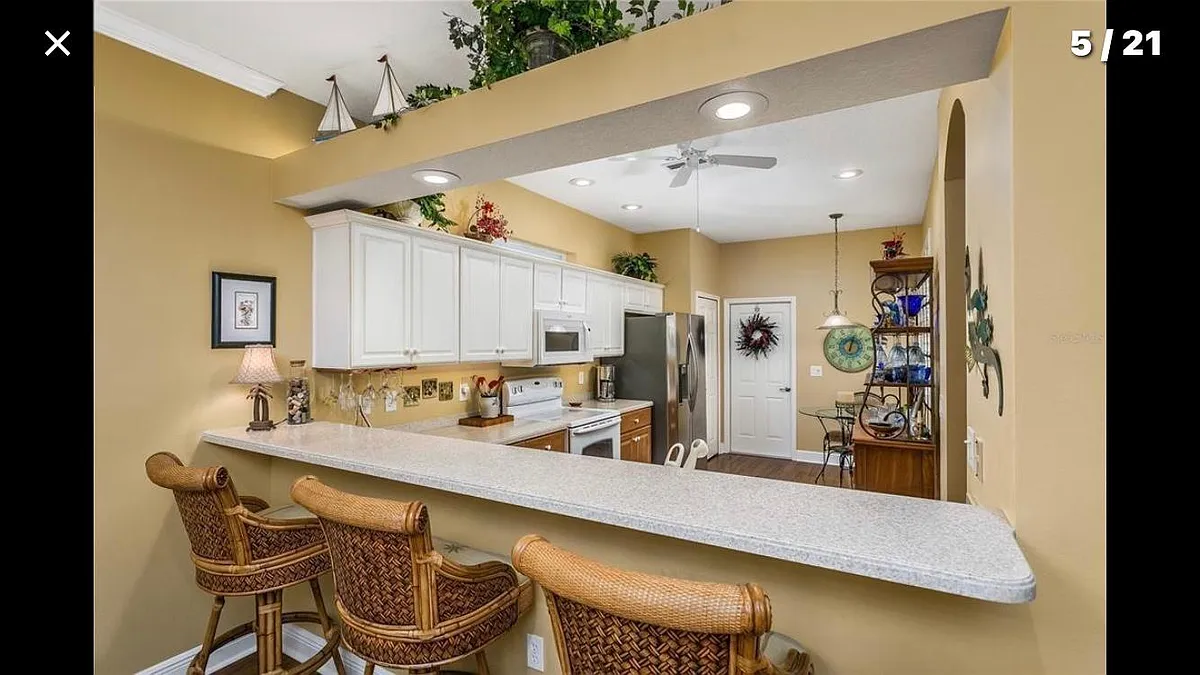 Building Photo - 7339 Cleopatra Dr