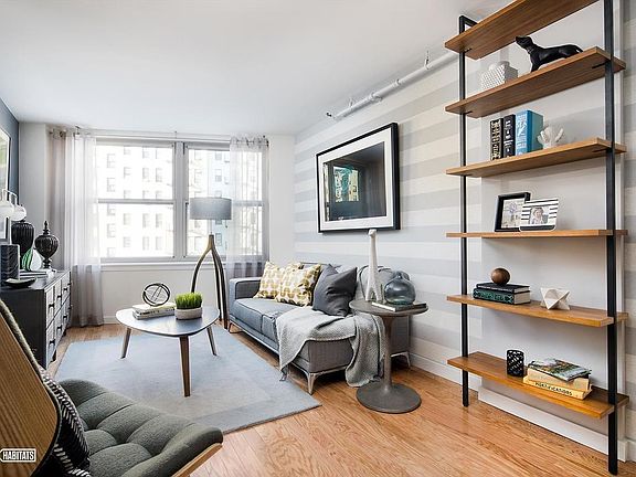 3rd image of 510 Flatbush Ave APT 5C