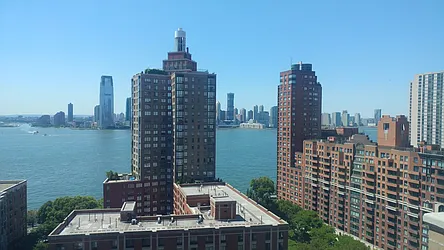Rented by CCG Real Estate Brokerage