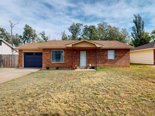 3124 Edgewater Dr, Woodward, OK 73801