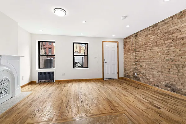 Rented by Compass | media 6