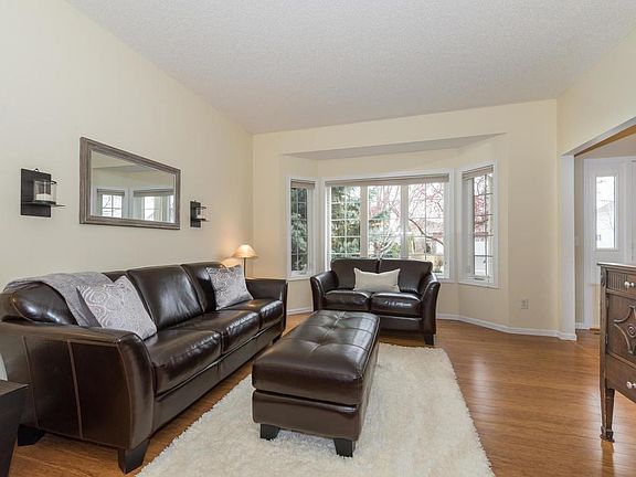 Large windows illuminate each living space, tastefully decorated rooms feel fresh & new with  neutral color schemes throughout.