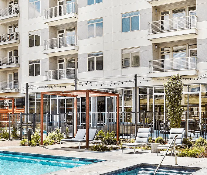 7575 Town Center — Photo 42