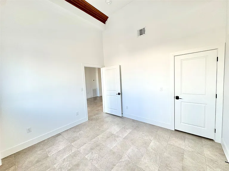 2102 Mechanic St #104 — Photo 13