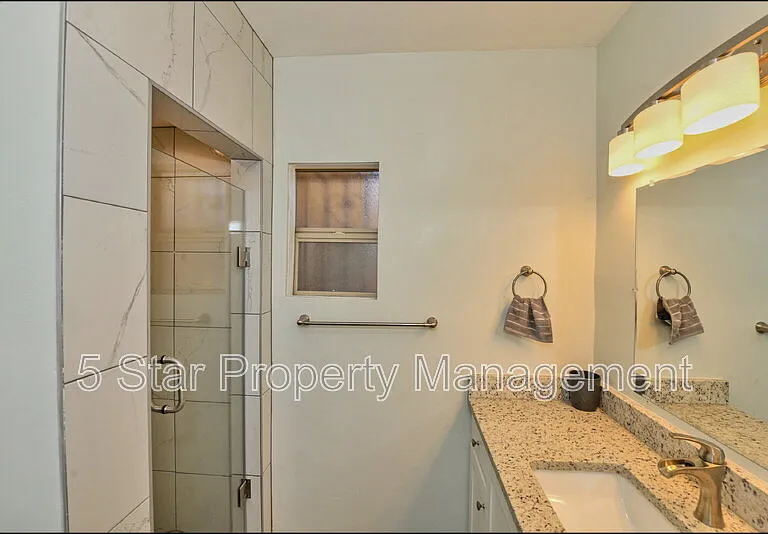 3030 Aurora Ave — Photo 34