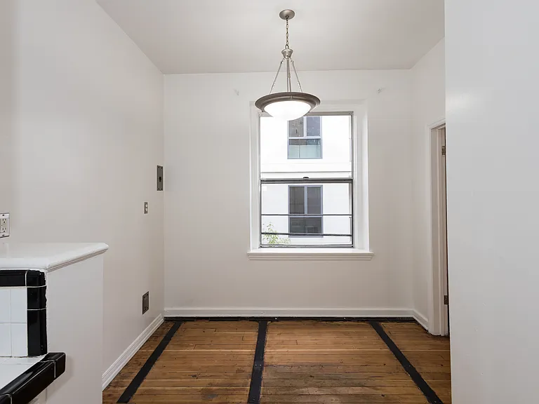 Whitley View — Photo 23