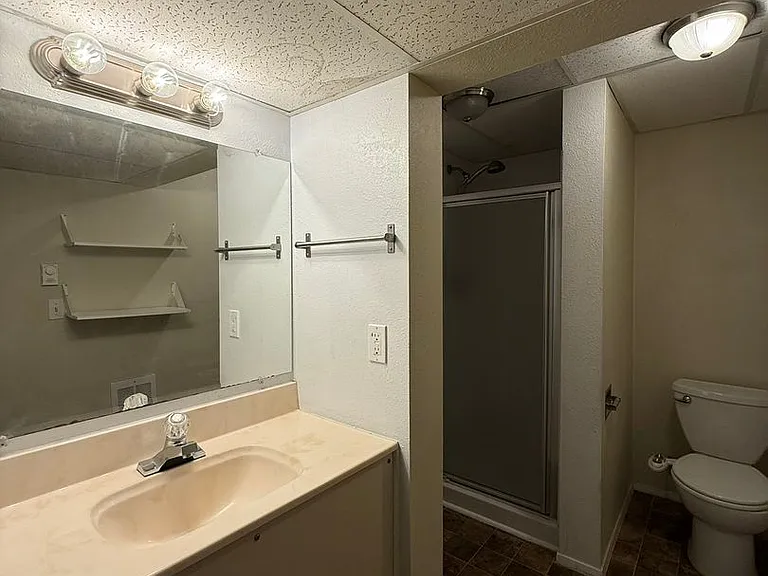 3355 Montebello Ave — Photo 29