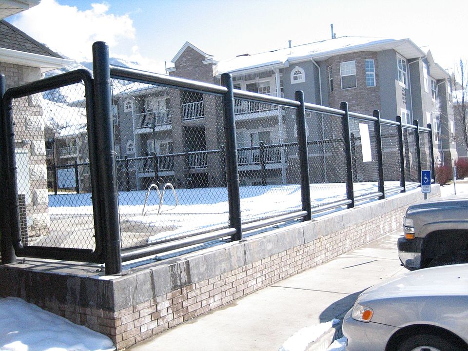 Fenced pool 