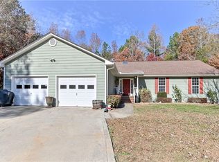 1920 Daves Creek Trl, Cumming, GA 30041