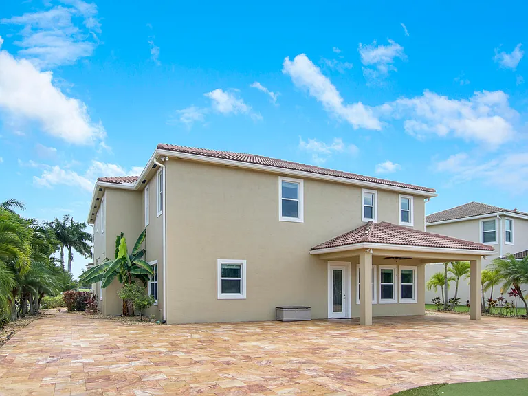 12101 SW Aventino Dr — Photo 44