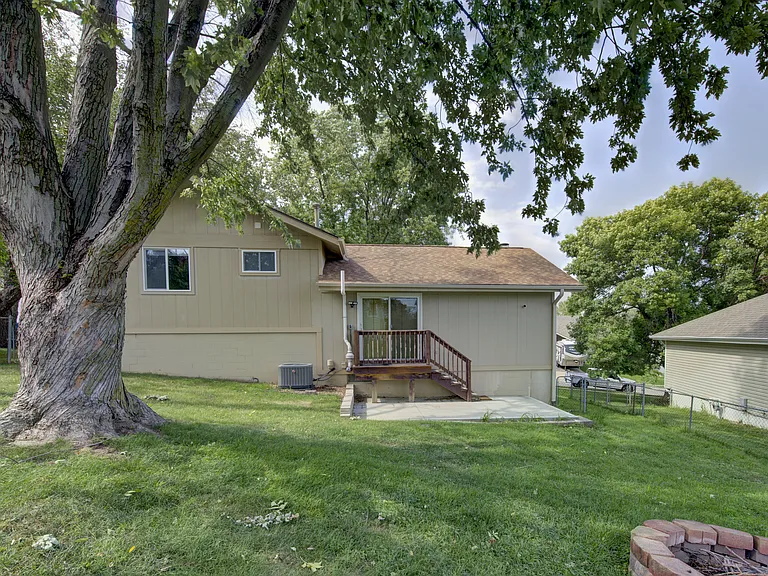 9705 S 21st Ave — Photo 45