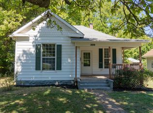 209 E Atlantic St, Springfield, MO 65803