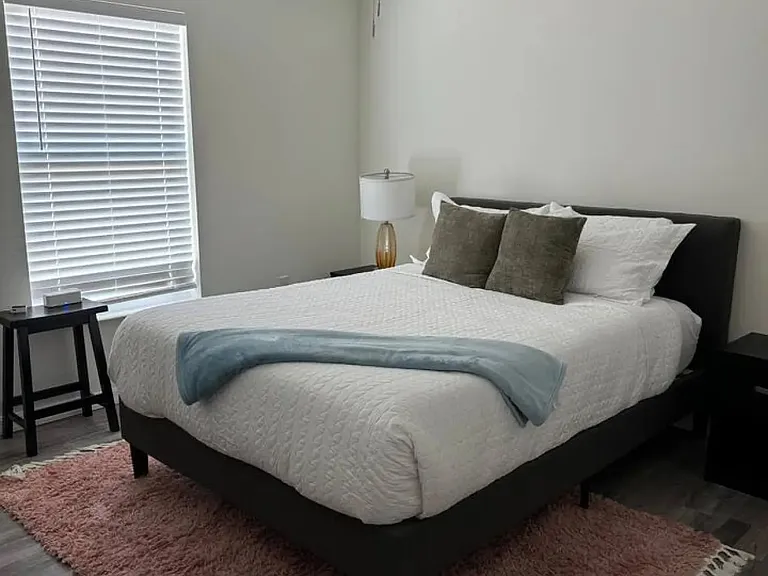1618 NW 5th Pl #1618 — Photo 12