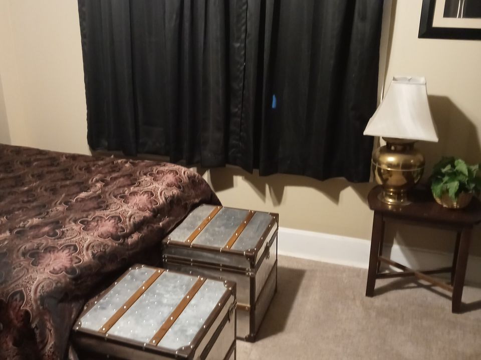 2nd image of 2102 I St