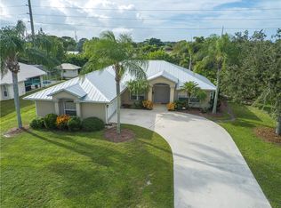 494 Arbor St, Sebastian, FL 32958