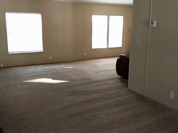 5th image of 9318 Eden Dr