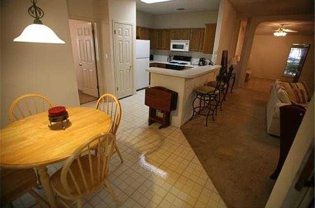 2nd image of 1404 Wheatfall Ln