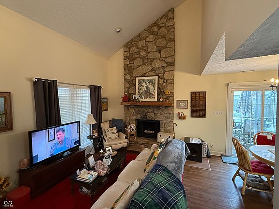 5th image of 3250 Valley Farms Way