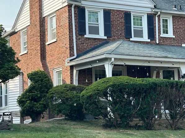 1407 Suffolk Ln, Wynnewood, PA 19096