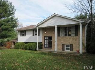 572 Hilldale Dr, Bath, PA 18014