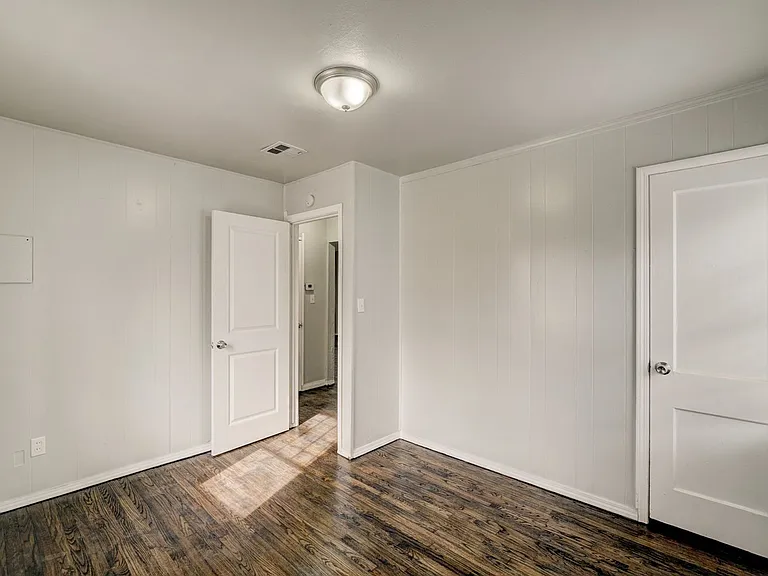 3900 Mallard Dr — Photo 28