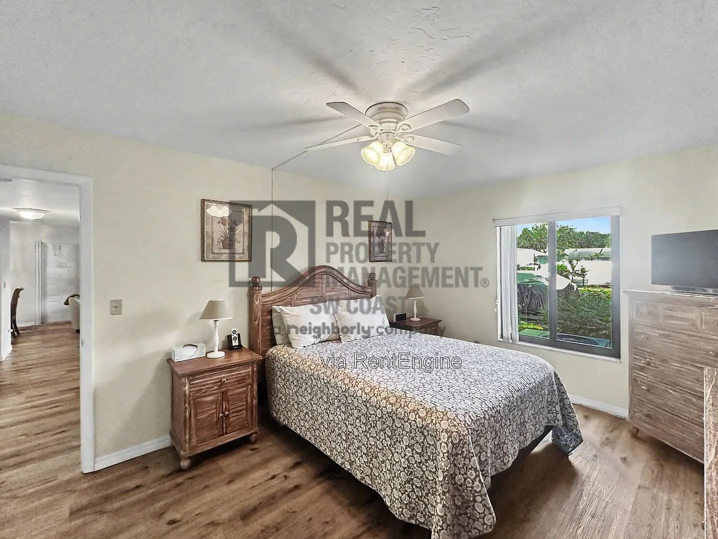 2 bed, 2.0 bath, 988 sqft, $1,350 — Photo 4