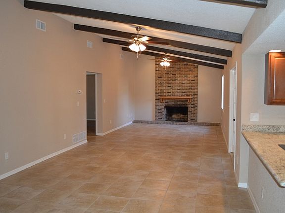 3rd image of 793 Sugar House Dr
