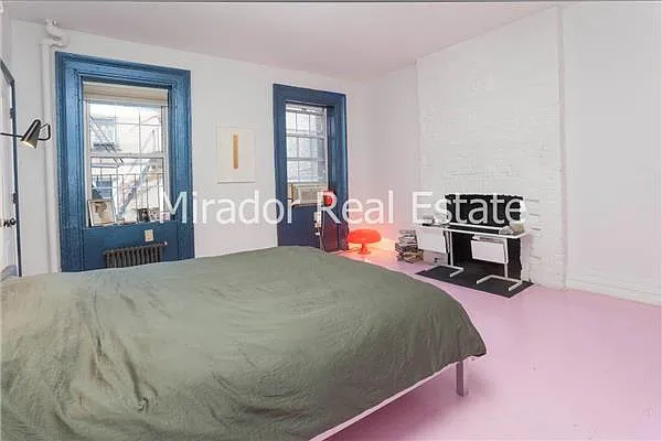 Rented by Mirador Real Estate | media 4