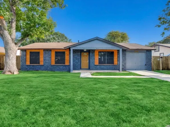 9506 CLIFF WAY ST, San Antonio, TX 78250