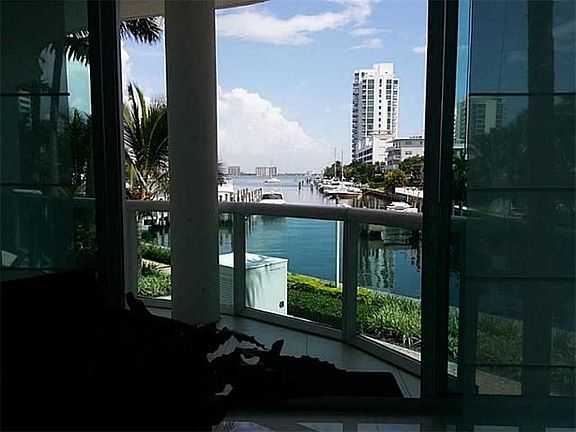 4th image of 7918 Harbor Island Dr APT 111