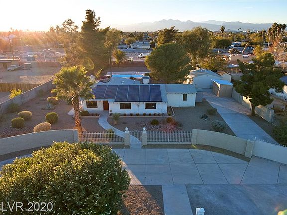 3rd image of 1201 Virginia City Ave