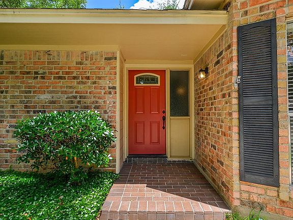 3rd image of 3002 Apple Valley Ln