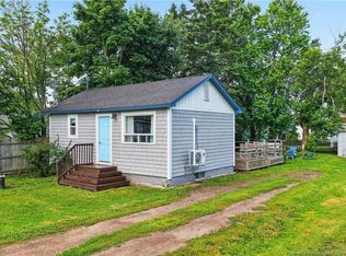36 2nd Ave, Shediac, NB E4P5C4