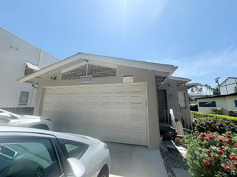 4434 1/2 Avocado St — Photo 12
