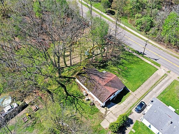 5th image of 207 S Belle Vista Ave