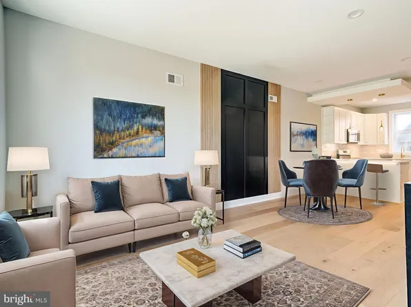 1939 N Leithgow St, Philadelphia, PA 19122