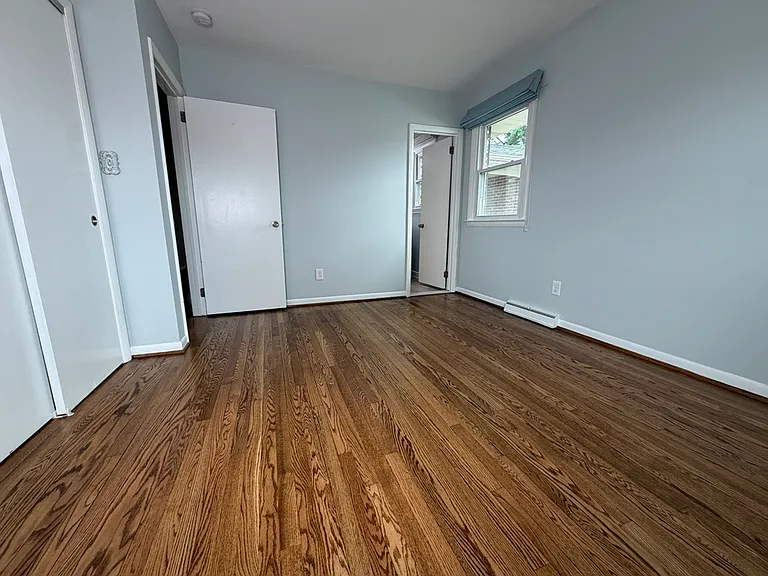 3211 Carillon Dr — Photo 16