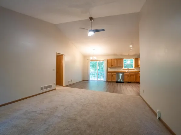 1632 Ledgewood Blvd NE, Massillon, OH 44646
