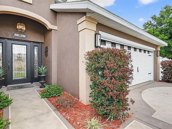 2nd image of 11637 Lake Dr