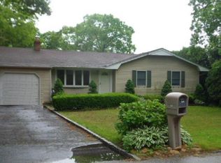 64 Barton Ave, Patchogue, NY 11772