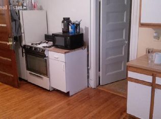 31 Pearl St APT 4, Somerville, MA 02145