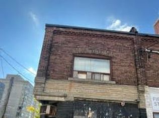 1747 Eglinton Ave W Floor 2, Toronto, ON M6E 2H7