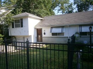 1824 E 48th St, Kansas City, MO 64130