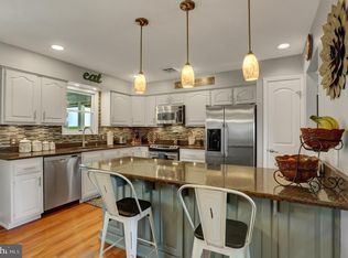 127 Mountainview Dr, Halifax, PA 17032