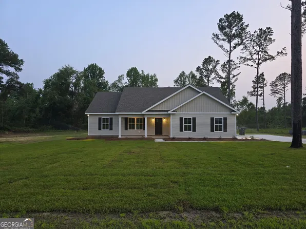 22638 Salem Church Rd, Metter, GA 30439