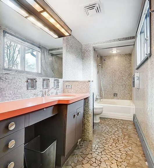 2881 Observatory Ave #2 — Photo 40