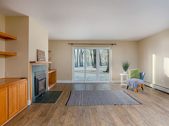 3rd image of 68 Northshore Drive