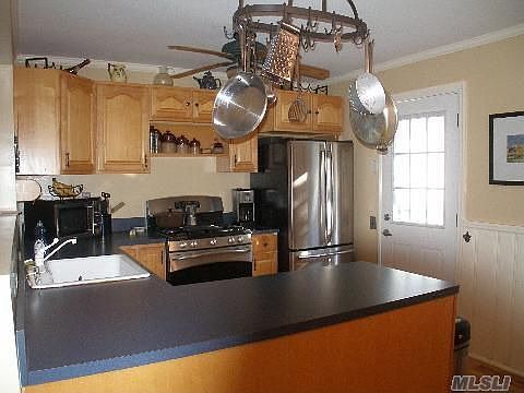 2nd image of 1191 Webber Ave