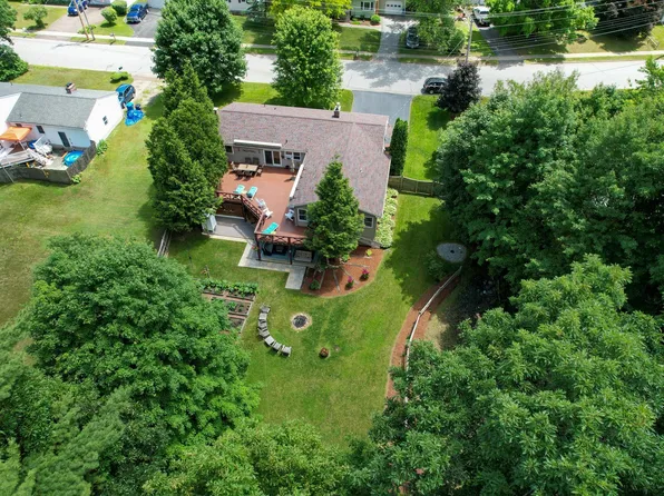 29 Foster Road, Essex, VT 05452