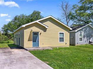 312 N Crocker St, Sulphur, LA 70663